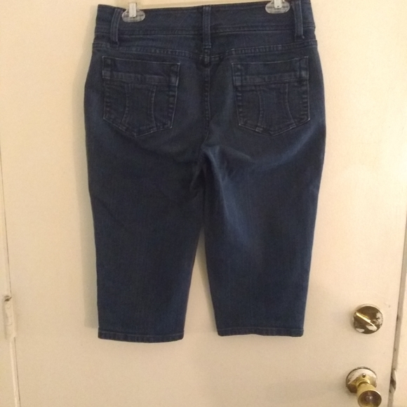 A.N.A Jeans Cropped - Picture 2 of 3